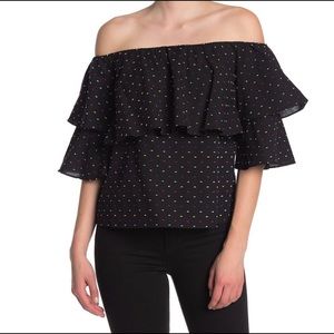 NEVER WORN Wayf Tiered Off the Shoulder Blouse